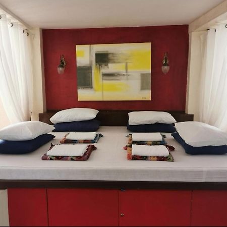 Casa Conchita Bed & Breakfast Taal Dış mekan fotoğraf