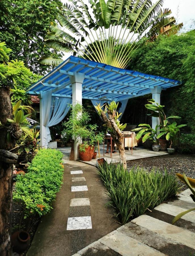 Casa Conchita Bed & Breakfast Taal Dış mekan fotoğraf